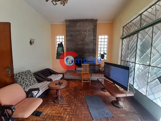 Casa com 1000m² 3 quartos e 1 banheiro, à venda, no bairro Vila Galvão em Guarulhos