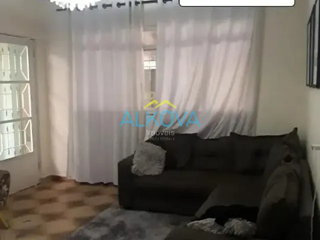 Casa com 250m² 3 quartos e 1 banheiro, à venda, no bairro Bosque dos Eucaliptos em São José dos Campos