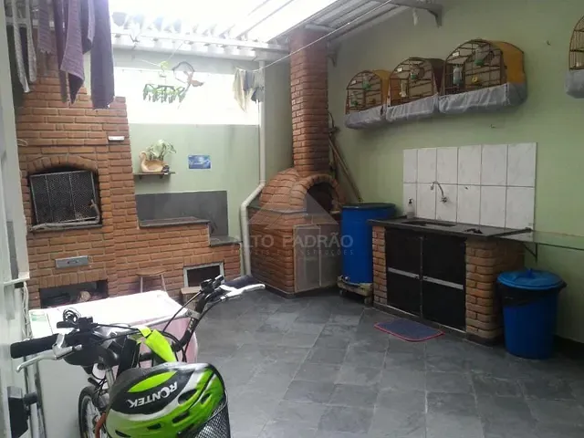 Casa com 150m² 3 quartos e 2 banheiros, à venda, no bairro Parque São Vicente em Mauá