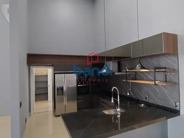 Casa 5 quartos e 5 banheiros, para alugar, no bairro Palmital em Porto Feliz