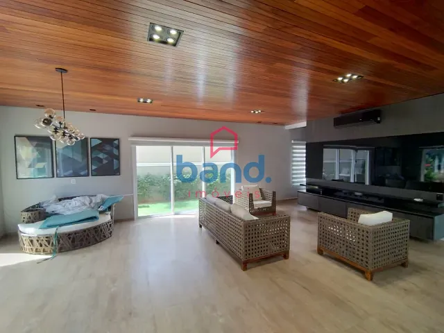Casa 5 quartos e 5 banheiros, para alugar, no bairro Palmital em Porto Feliz