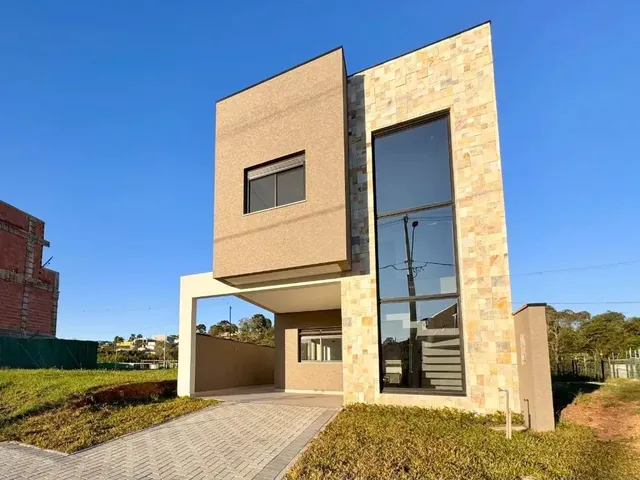 Casa com 124m² 3 quartos e 3 banheiros, à venda, no bairro Santa Cândida em Curitiba