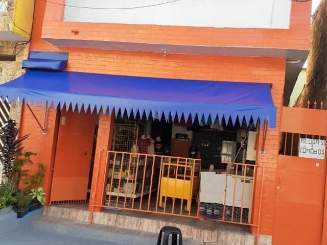 Casa com 250m² 6 quartos e 5 banheiros, à venda, no bairro Vila Menck em Osasco