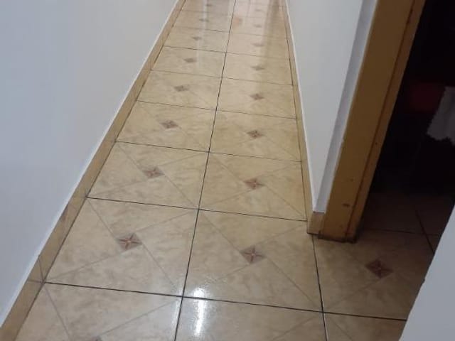 Casa com 250m² 6 quartos e 5 banheiros, à venda, no bairro Vila Menck em Osasco
