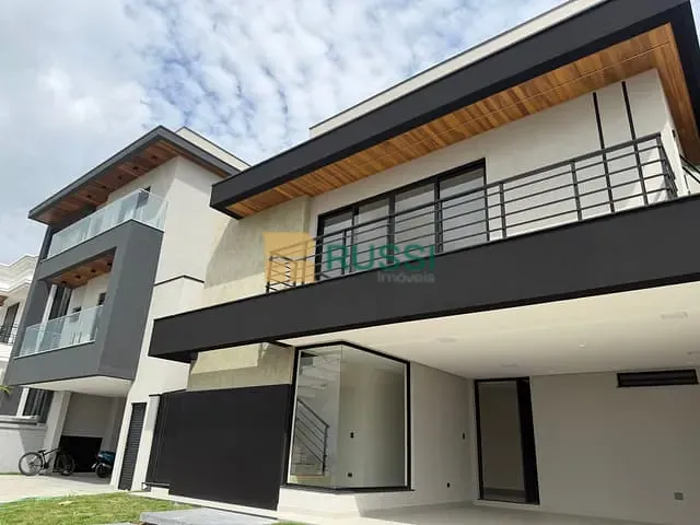 Casa com 250m² 4 quartos e 5 banheiros, à venda, no bairro Urbanova em São José dos Campos