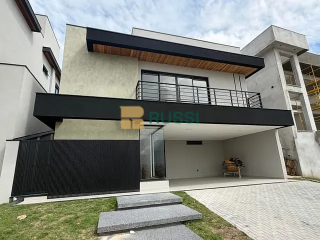 Casa com 250m² 4 quartos e 5 banheiros, à venda, no bairro Urbanova em São José dos Campos