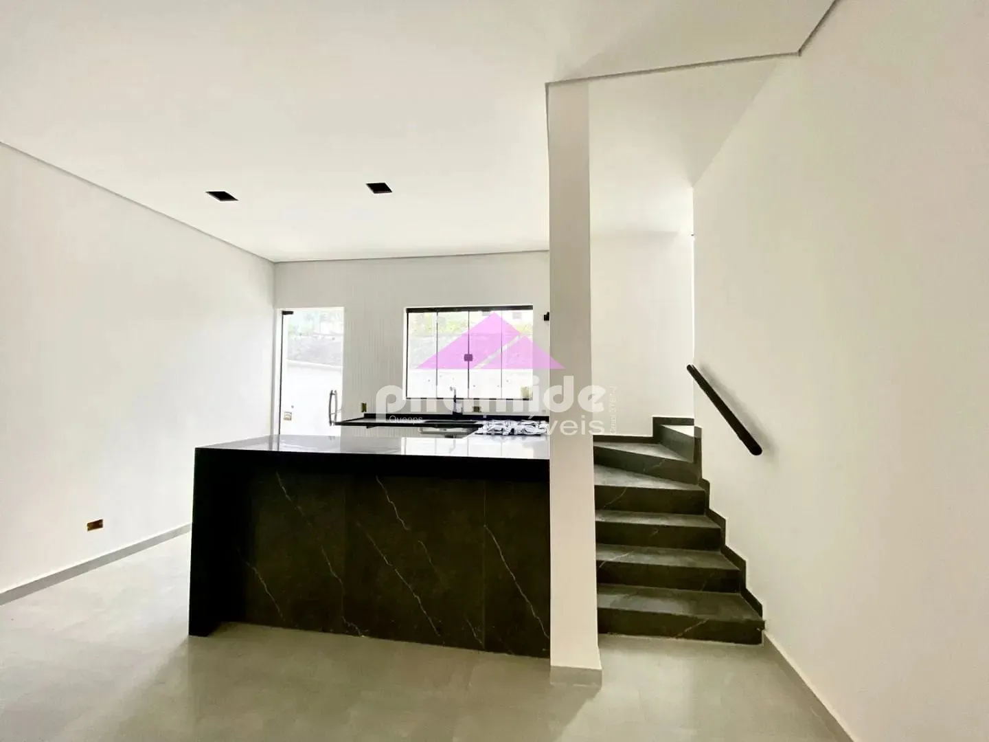 Casa, 2 quartos, 85 m² - Foto 1