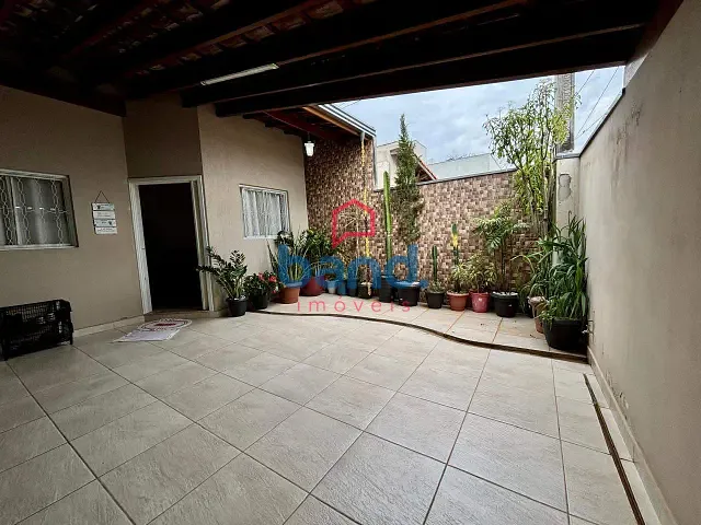 Casa 2 quartos e 2 banheiros, à venda, no bairro Jardim Santa Rosa em Porto Feliz