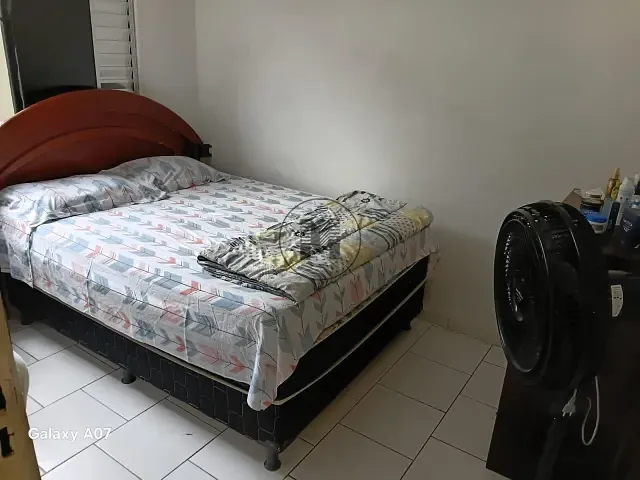 Casa 2 quartos e 1 banheiro, à venda, no bairro Vila Brasil em Guaratinguetá