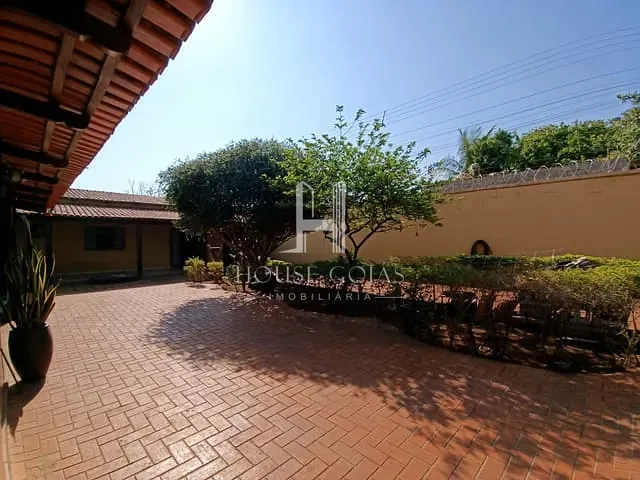 Casa com 498m² 3 quartos e 3 banheiros, à venda, no bairro Setor Faiçalville em Goiânia
