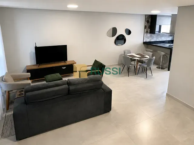 Casa com 200m² 4 quartos e 4 banheiros, à venda, no bairro Jardim Jacinto em Jacareí