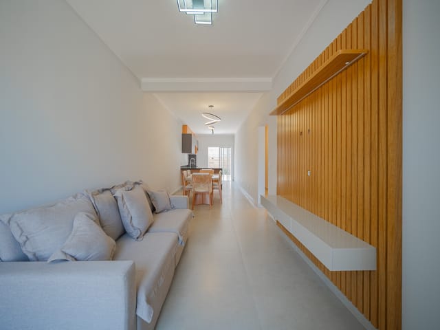 Casa com 200m² 3 quartos e 2 banheiros, à venda, no bairro Chácara Real (Caucaia do Alto) em Cotia