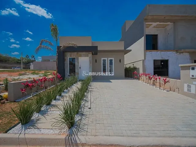 Casa com 200m² 3 quartos e 2 banheiros, à venda, no bairro Chácara Real (Caucaia do Alto) em Cotia