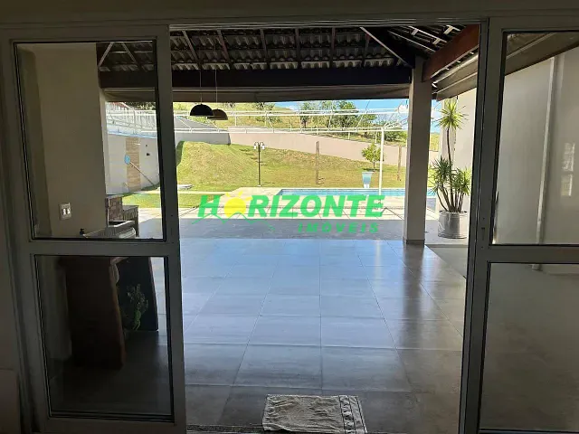 Casa com 230m² 3 quartos e 5 banheiros, à venda, no bairro Condomínio Terras de Santa Mariana em Caçapava