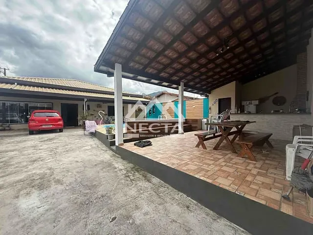 Casa com 524m² 3 quartos e 3 banheiros, à venda, no bairro Jardim Gaivotas em Caraguatatuba