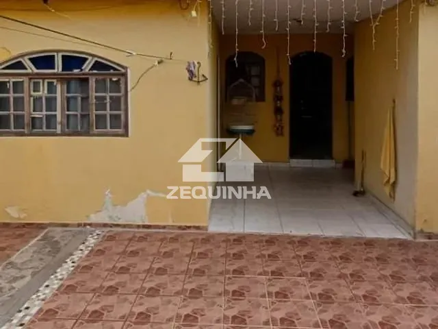 Casa com 250m² 4 quartos e 3 banheiros, à venda, no bairro Umuarama em Osasco
