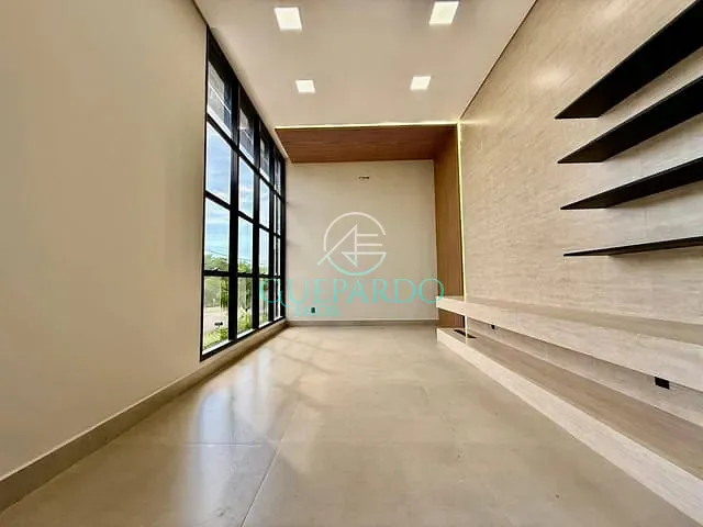 Casa com 501m² 3 quartos e 4 banheiros, à venda, no bairro Recanto do Salto em Londrina