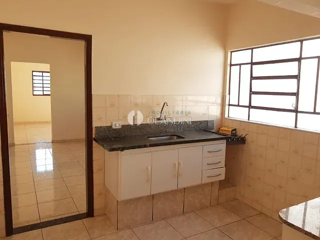 Casa com 335m² 3 quartos e 1 banheiro, à venda, no bairro Jardim Amaro em Artur Nogueira