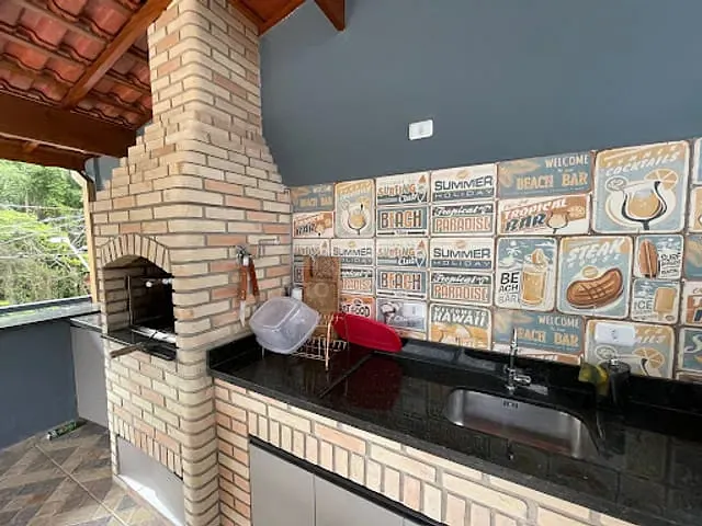 Casa com 272m² 5 quartos e 1 banheiro, à venda, no bairro Jardim Santa Lídia em Mauá