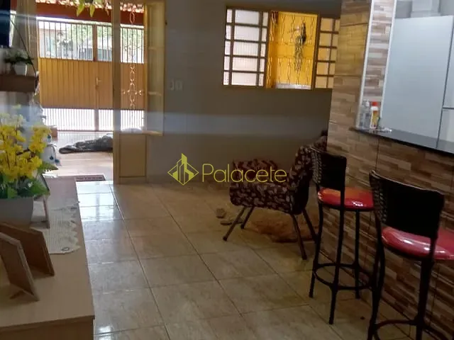 Casa com 180m² 2 quartos e 2 banheiros, à venda, no bairro Residencial San Marino em Taubaté