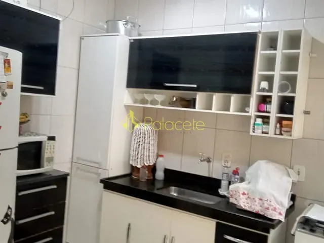 Casa com 180m² 2 quartos e 2 banheiros, à venda, no bairro Residencial San Marino em Taubaté