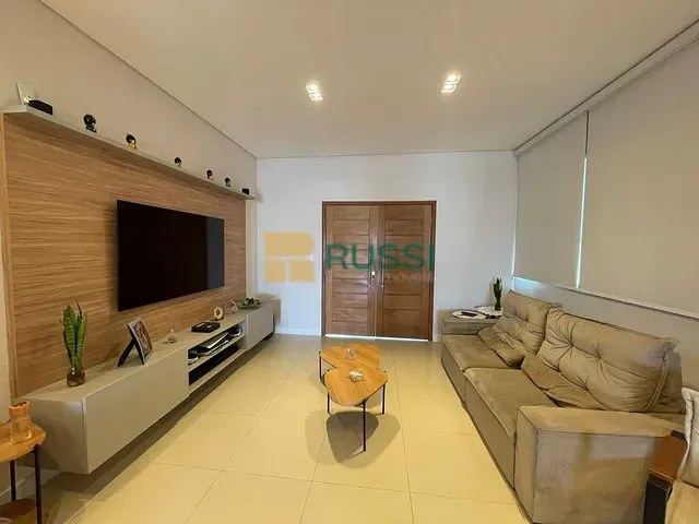 Casa com 360m² 4 quartos e 5 banheiros, à venda, no bairro Urbanova V em São José dos Campos