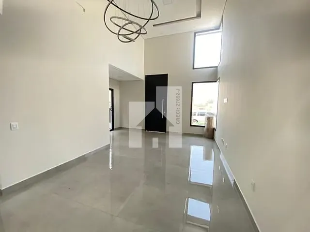 Casa com 300m² 3 quartos e 4 banheiros, à venda, no bairro São Venâncio em Itupeva