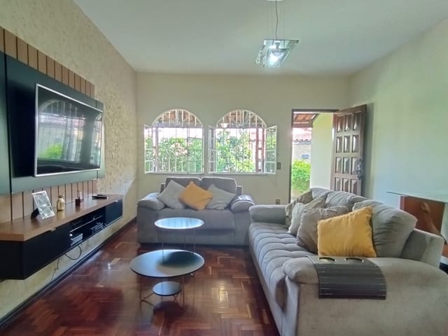 Foto do Casa - Casa Plana 3 Quartos um com suite, 4 vagas no bairro Floramar, Belo Horizonte, MG | Deltalar Imóveis