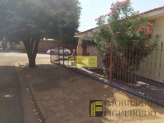 Casa 2 quartos e 1 banheiro, para alugar, no bairro Eldorado em São José do Rio Preto