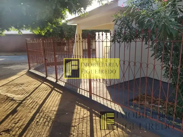 Casa 2 quartos e 1 banheiro, para alugar, no bairro Eldorado em São José do Rio Preto