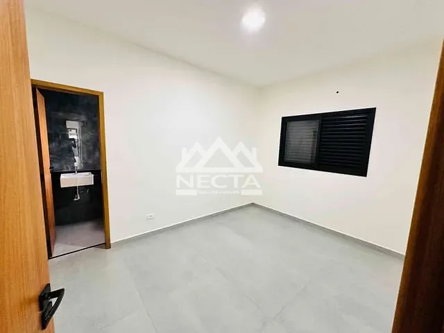 Casa com 56m² 2 quartos e 2 banheiros, à venda, no bairro Portal da Fazendinha em Caraguatatuba