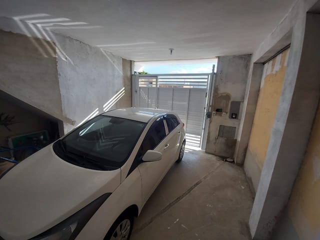 Casa com 133m² 2 quartos e 3 banheiros, à venda, no bairro Mantiqueira em Pindamonhangaba