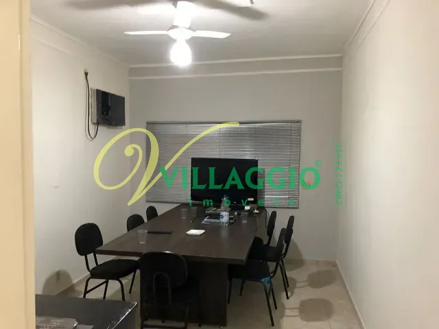 Casa com 242m² 4 quartos e 2 banheiros, à venda, no bairro Parque Industrial em São José do Rio Preto