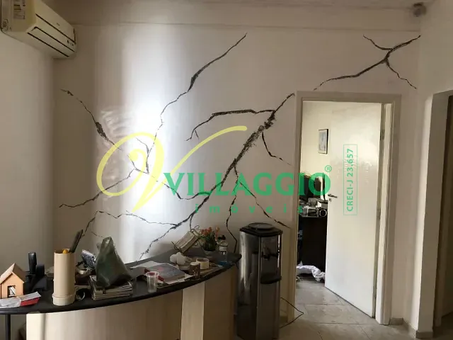 Casa com 242m² 4 quartos e 2 banheiros, à venda, no bairro Parque Industrial em São José do Rio Preto