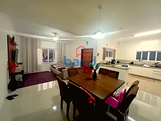 Casa 3 quartos e 1 banheiro, à venda, no bairro Portal Vale do Sol em Porto Feliz