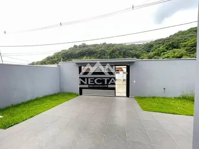 Casa com 312m² 3 quartos e 2 banheiros, à venda, no bairro Massaguaçu em Caraguatatuba