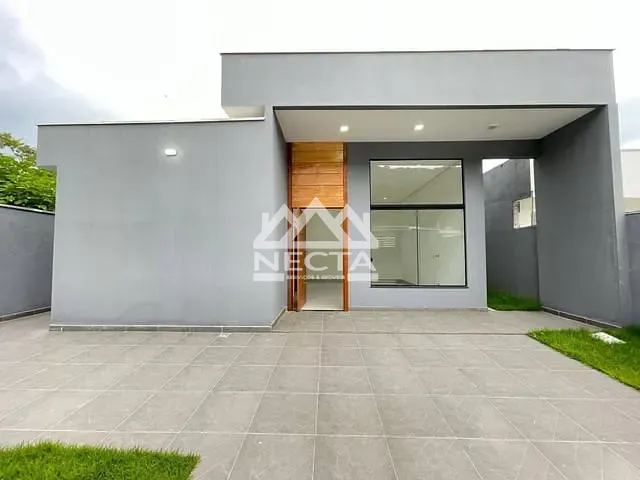 Casa com 312m² 3 quartos e 2 banheiros, à venda, no bairro Massaguaçu em Caraguatatuba