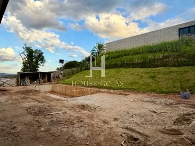 Casa com 2168m² 4 quartos e 7 banheiros, à venda, no bairro Residencial Aldeia do Vale em Goiânia