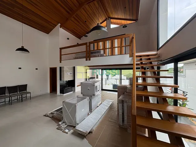 Casa 4 quartos e 5 banheiros, à venda ou para alugar, no bairro Condomínio Residencial Alphaville II em São José dos Campos
