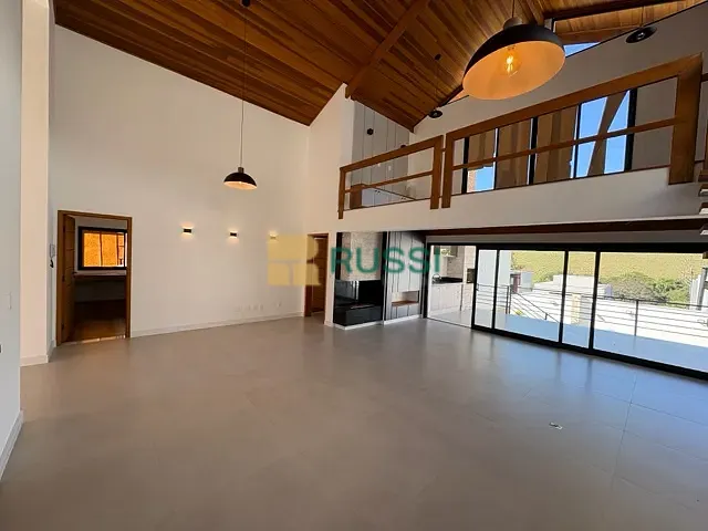 Casa 4 quartos e 5 banheiros, à venda, no bairro Condomínio Residencial Alphaville II em São José dos Campos