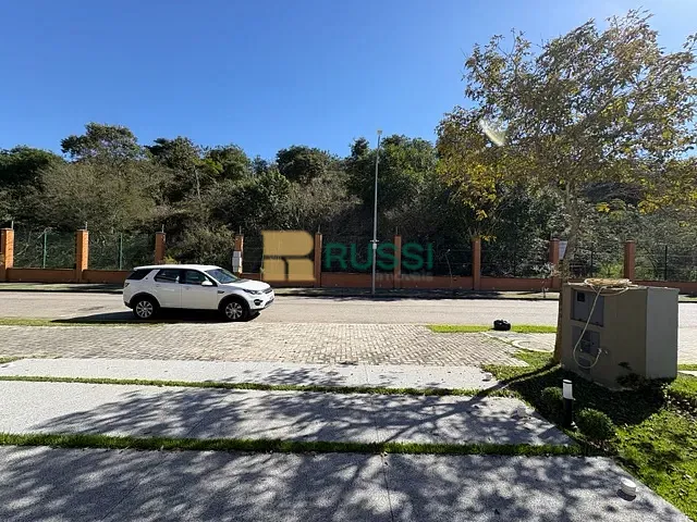 Casa 4 quartos e 5 banheiros, à venda, no bairro Condomínio Residencial Alphaville II em São José dos Campos