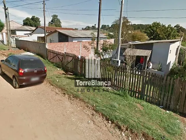 Casa com 275m², à venda, no bairro Jardim Carvalho em Ponta Grossa