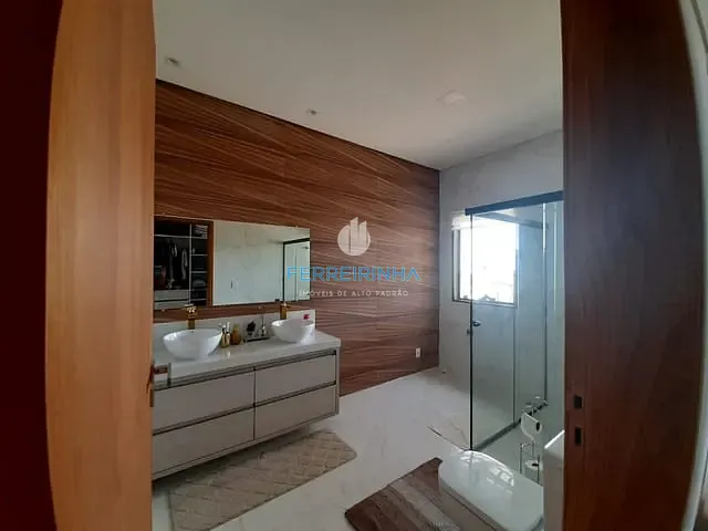 Casa com 881m² 4 quartos e 4 banheiros, à venda, no bairro Urbanova em São José dos Campos