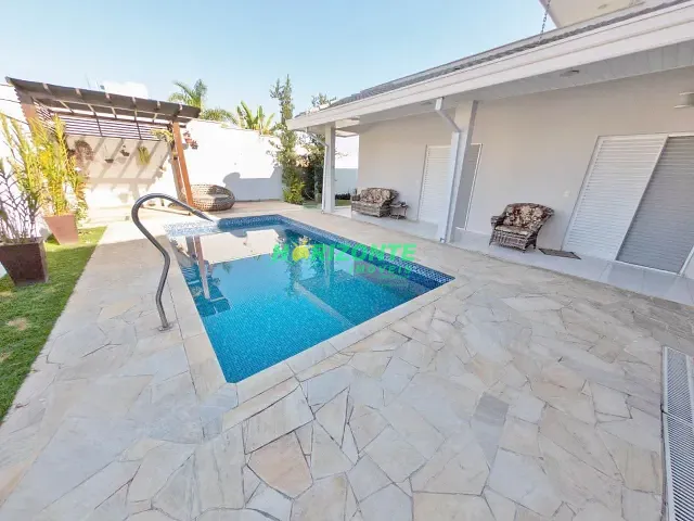 Casa com 303m² 4 quartos e 4 banheiros, à venda, no bairro Condomínio Residencial Jaguary em São José dos Campos