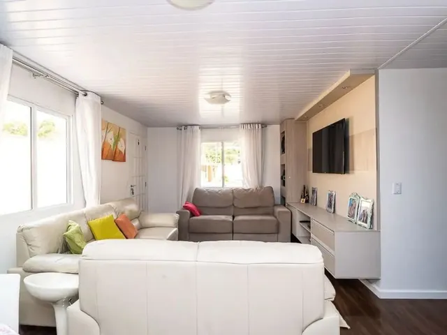 Casa com 504m² 3 quartos e 3 banheiros, à venda, no bairro Santa Felicidade em Curitiba