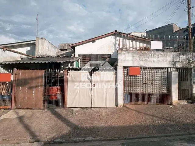 Casa com 212m² 2 quartos e 2 banheiros, à venda, no bairro Vila Yolanda em Osasco