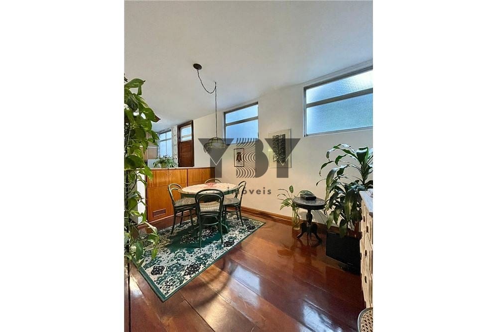 Casa à venda com 4 quartos, 220m² - Foto 13