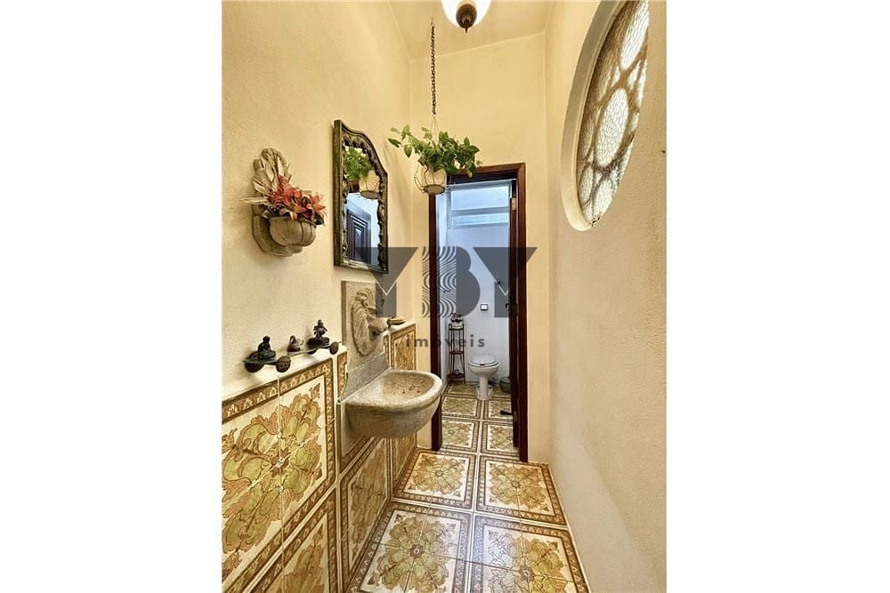 Casa à venda com 4 quartos, 220m² - Foto 17