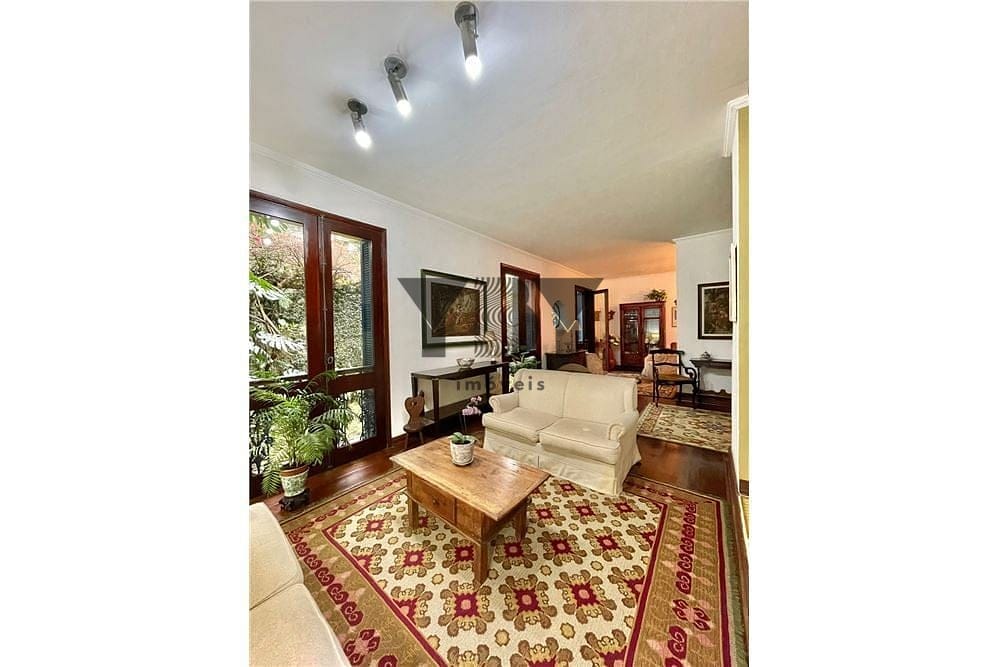 Casa à venda com 4 quartos, 220m² - Foto 15