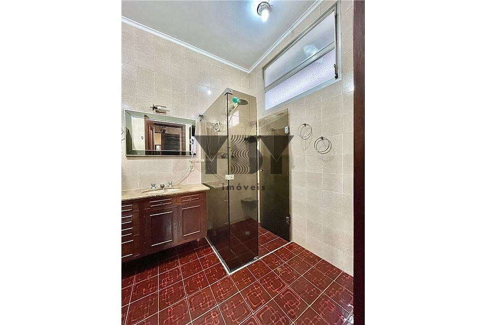 Casa à venda com 4 quartos, 220m² - Foto 8